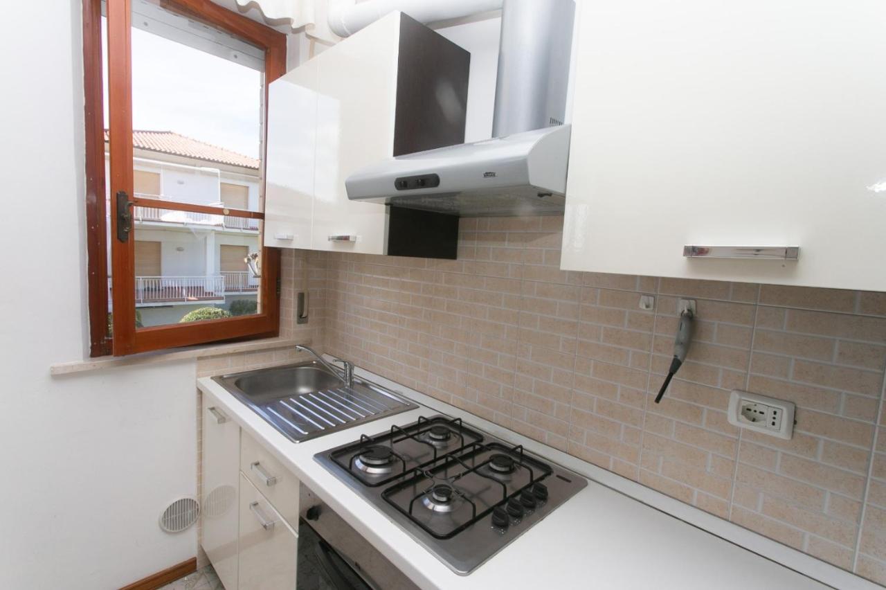 M252 - Marcelli, Ampio Trilocale A 50Mt Dal Mare Apartment Exterior photo